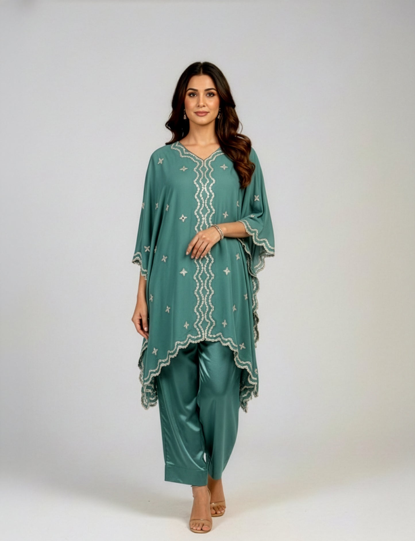 Scalloped Mirror Kaftan Set
