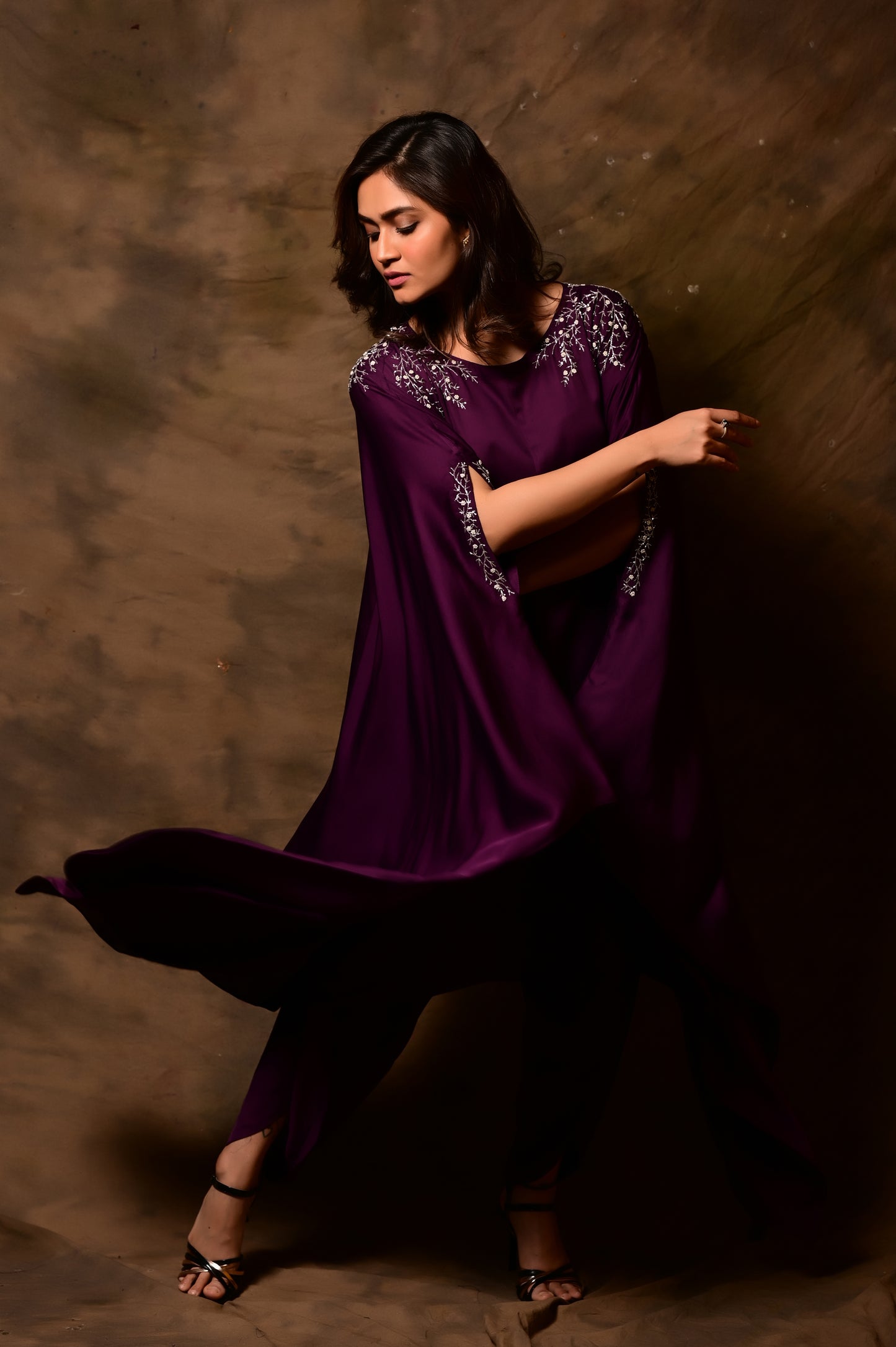 French Knot Kaftan Set