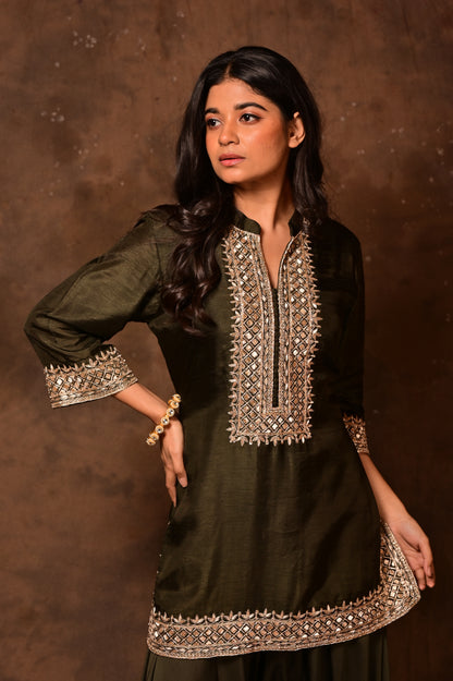 Zardozi Short Kurta Set