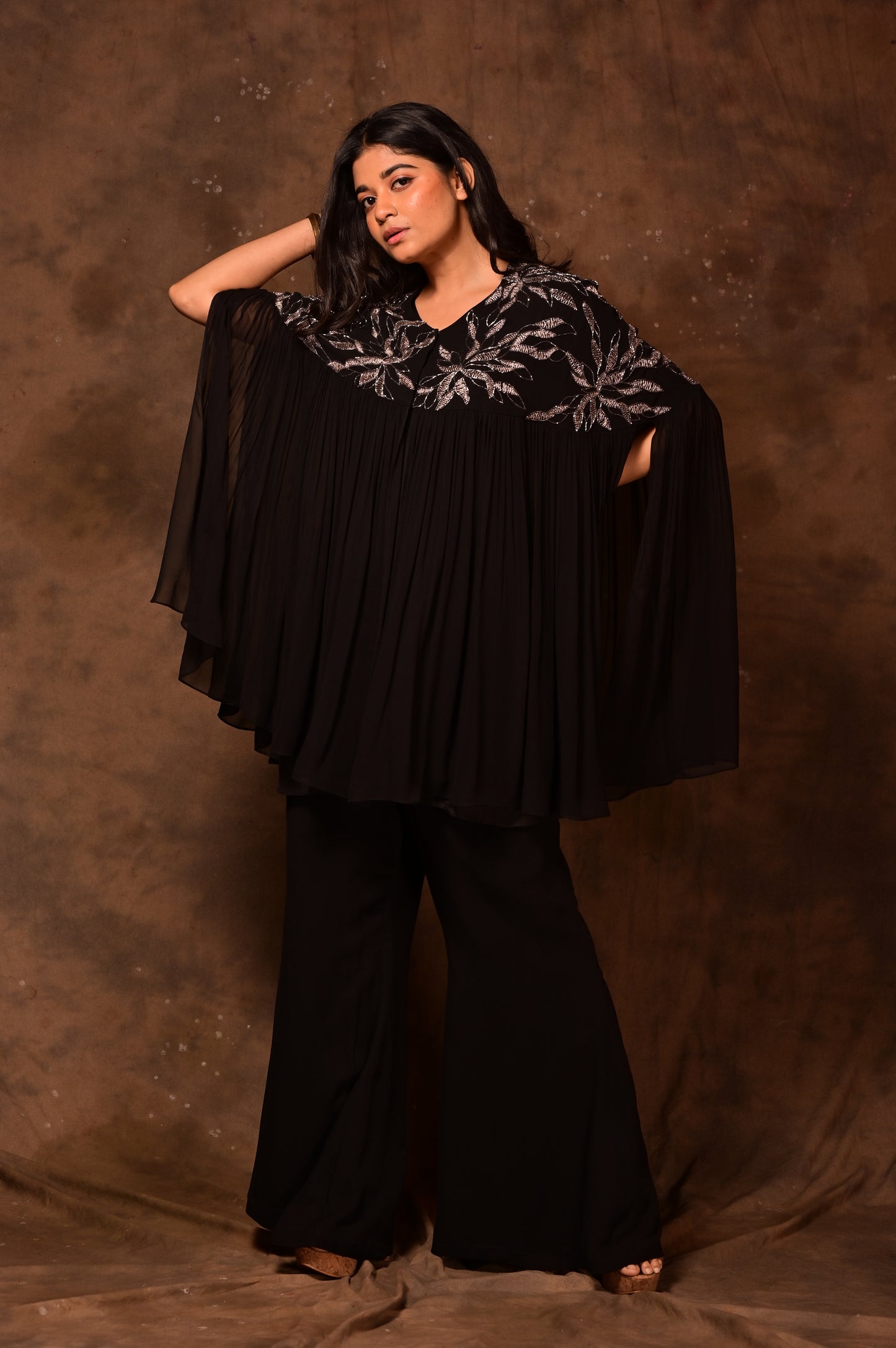 Foliage Gather Cape Set