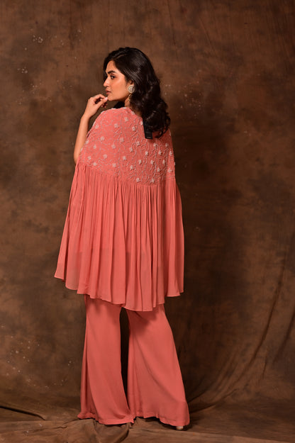 Moti-work Gather Cape Set