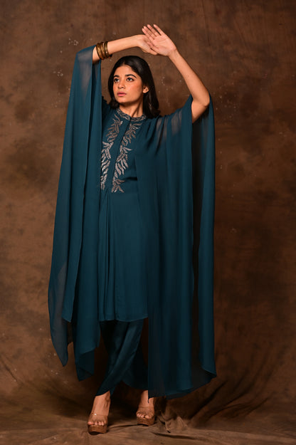 Kaftan Flap Kurta Set