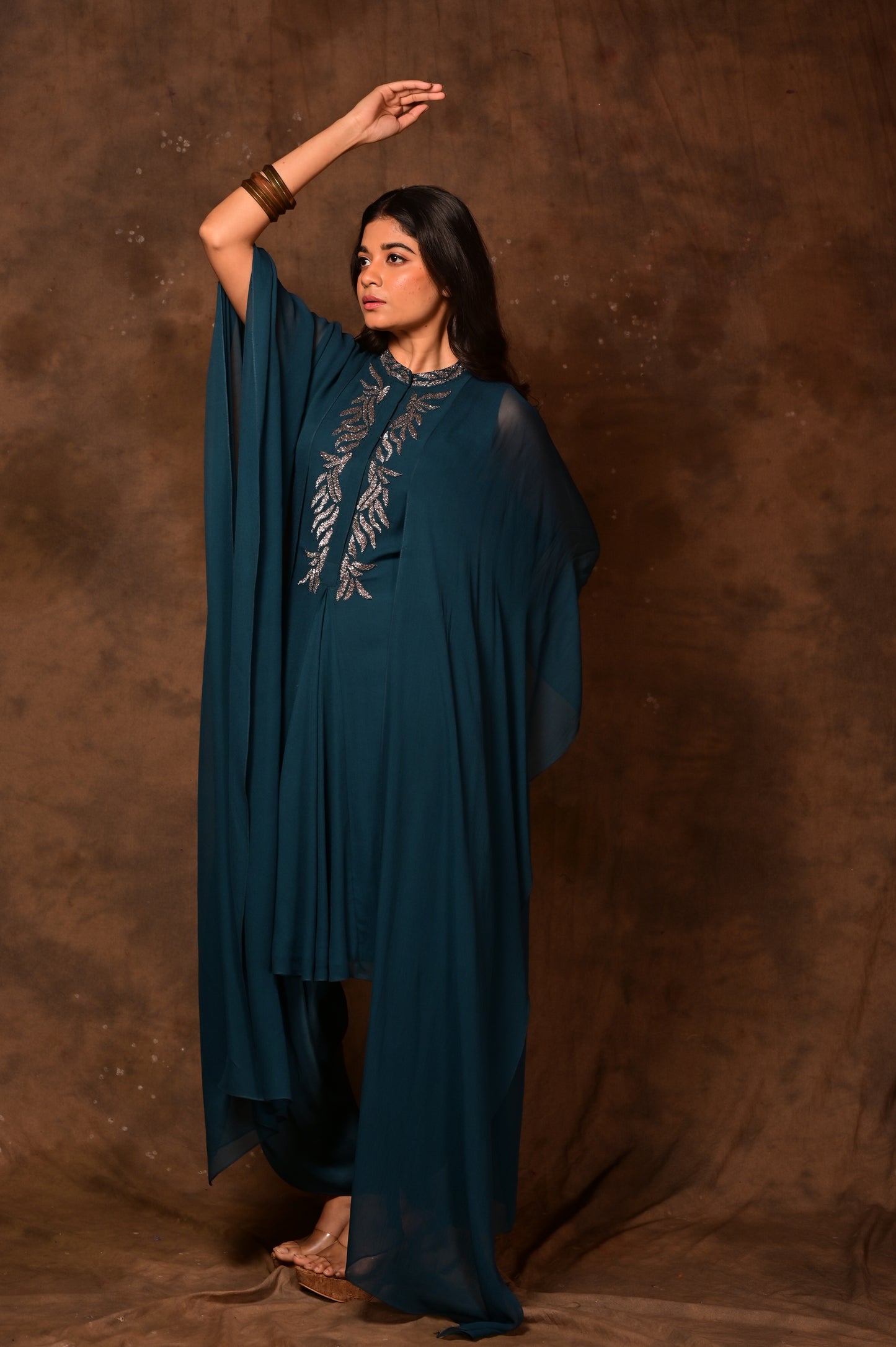 Kaftan Flap Kurta Set