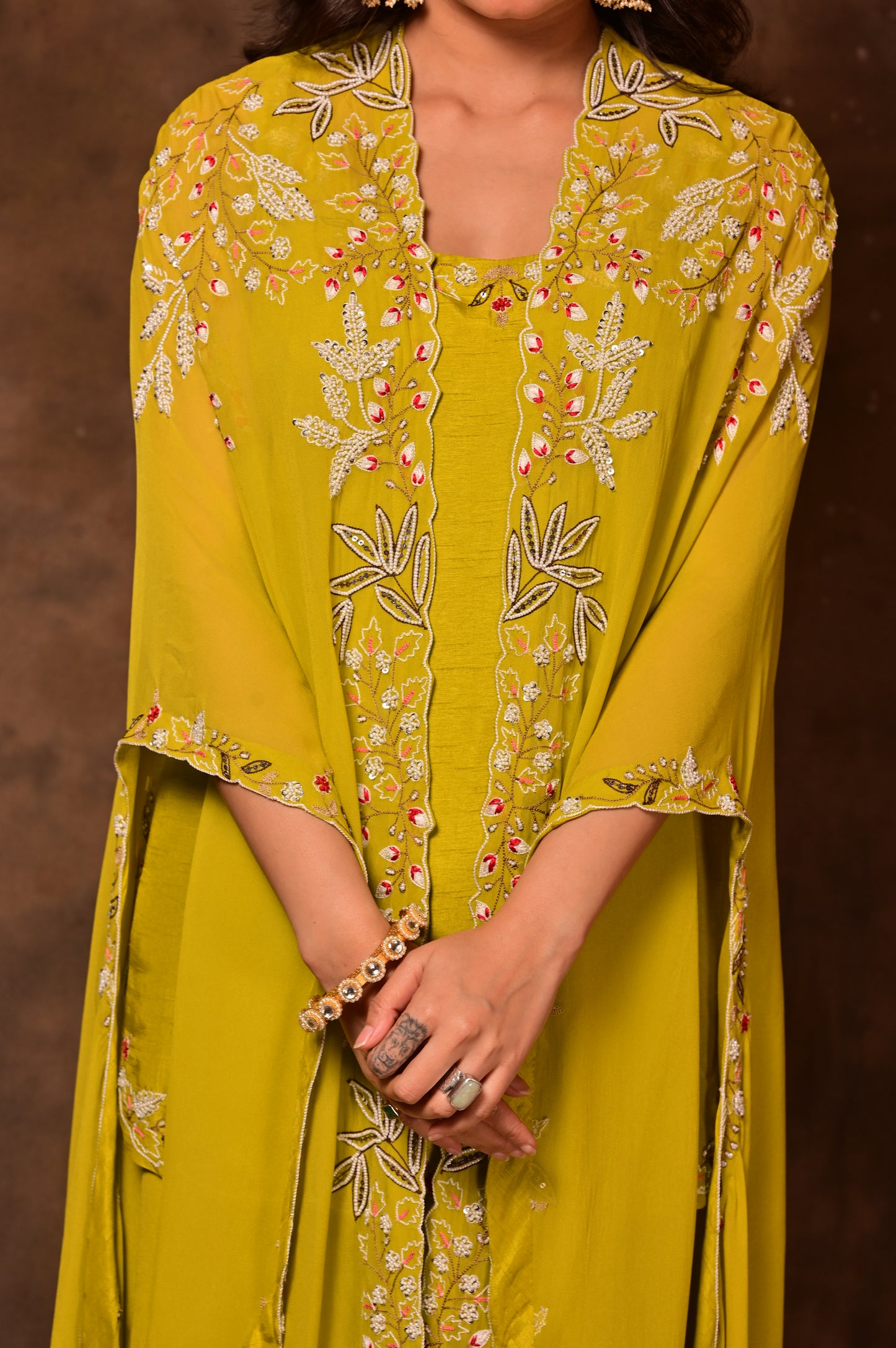 Embroidered Cape Set