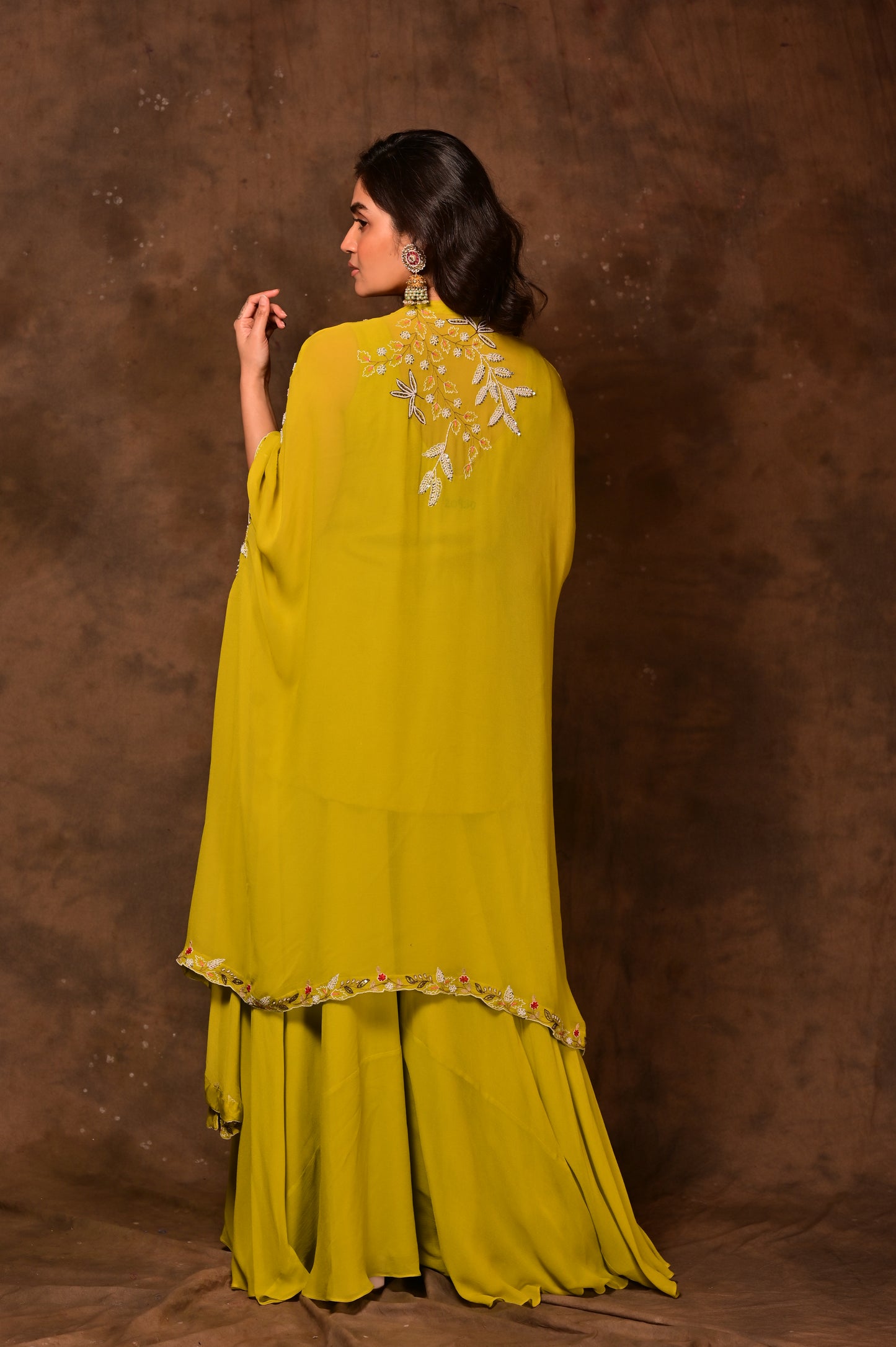 Embroidered Cape Set