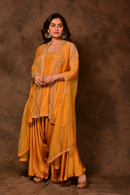 Inara Cape Set