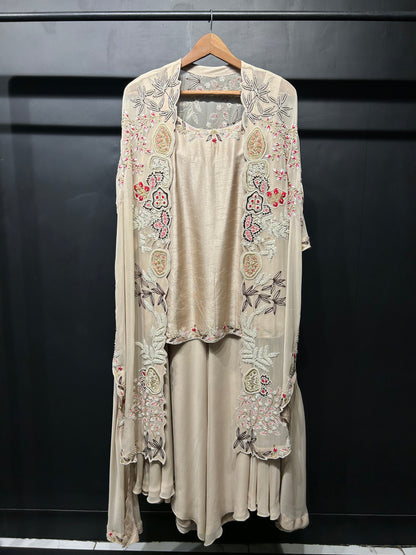 Heavy Embroidered Cape Set